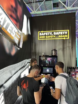 Giá tốt. Máy bán protein ngay lập tức màn hình cảm ứng với đồ uống nóng và lạnh trong gym trực tuyến